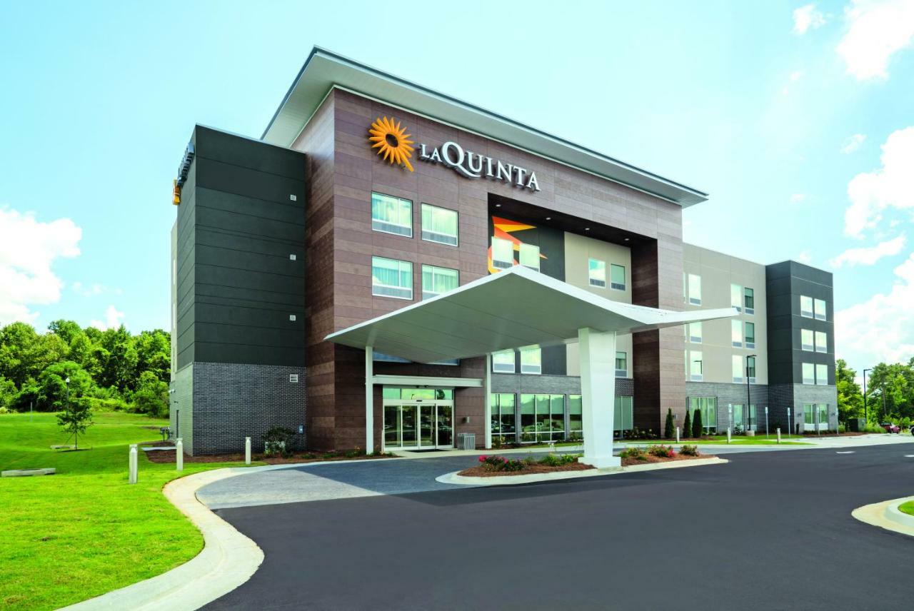 Hotel La Quinta By Wyndham Opelika Auburn Exterior foto